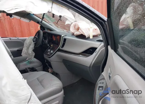 2016 Toyota Sienna Xle 8 Passenger из США, поврежденный, VIN 5TDYK3DC7GS708255